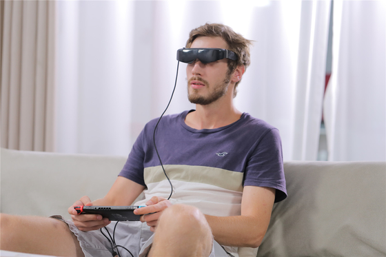 1080P 3D Kacamata HDMI & TYPE C 1800 Nits VR Smart Kacamata Untuk Video / Game